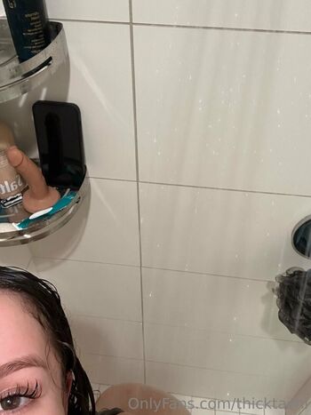 Full leaked Jilikat  page private photo