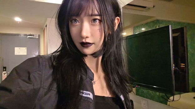 Full leaked Jinnytty private photo