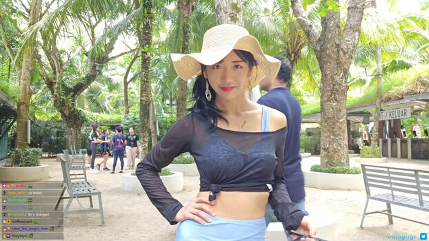 Full leaked Jinnytty page private photo