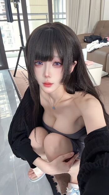 Full leaked Jiu yan private photo
