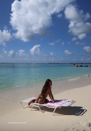 Full leaked Jjjjennaa private onlyfans photo