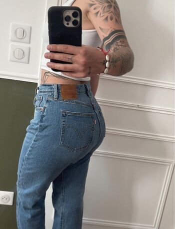 Full leaked Jnbr private photo