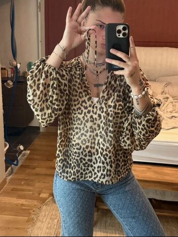 Full leaked Jnbr private photo
