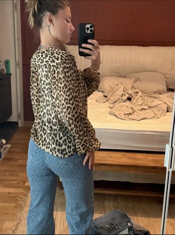 Full leaked Jnbr private photo