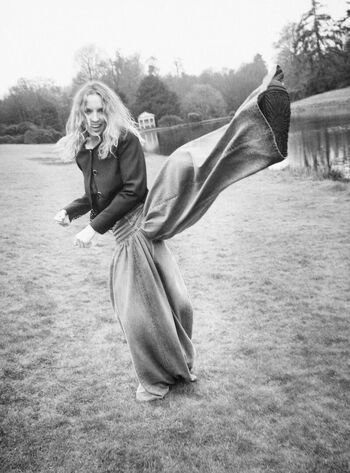 Full leaked Jodie comer private photo