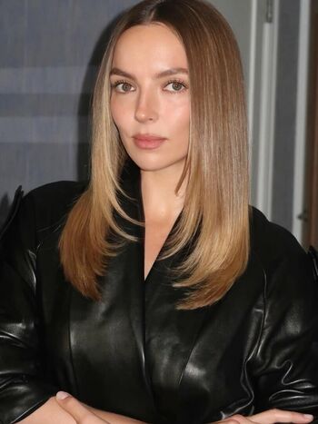 Full leaked Jodie comer page private photo