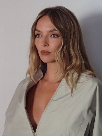 Full leaked Jodie comer private photo