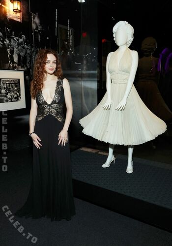 Full leaked Joey king private photo
