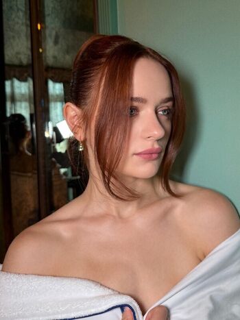 Full leaked Joey king private photo