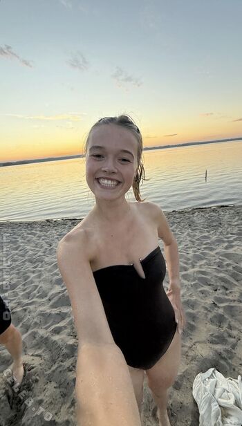 Full leaked Jokeeandresen private photo