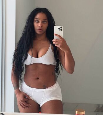 Full leaked Joseline private photo