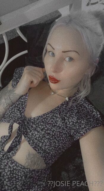 Josie Peach
