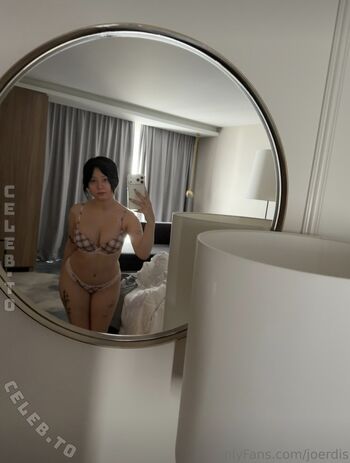 Full leaked Jouerdis private onlyfans photo