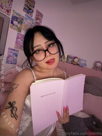 Full leaked Jouerdis private photo