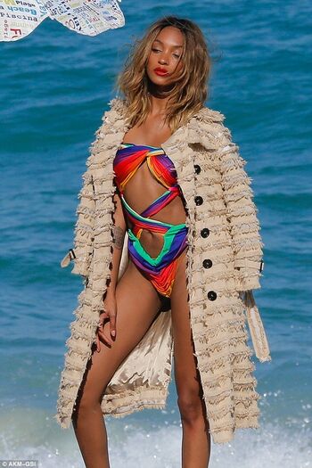 Full leaked Jourdan dunn private photo