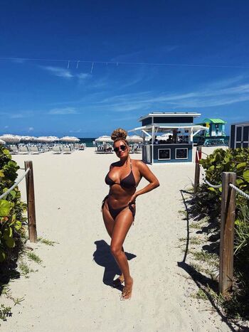 Full leaked Joy taylor private photo