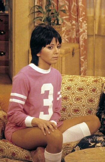 Joyce Dewitt