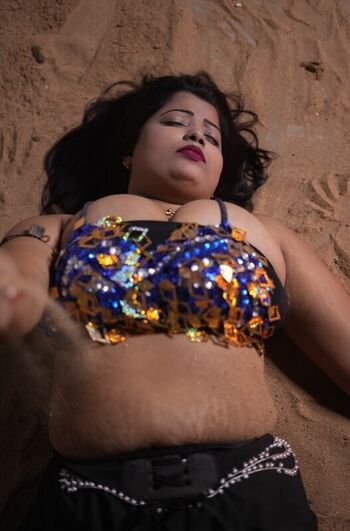 Full leaked Juhi sharma private photo