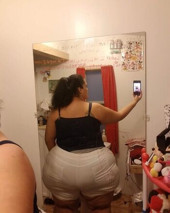 Full leaked Juicylatina private onlyfans photo