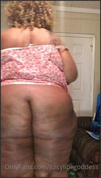 Full leaked Juicylipsgoddess private photo