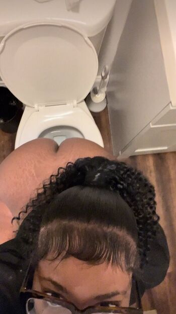 Full leaked Juicythadiva private onlyfans photo