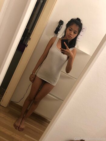 Full leaked Jujuna private photo