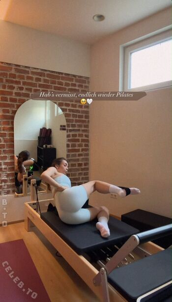Full leaked Julesboringlife private photo