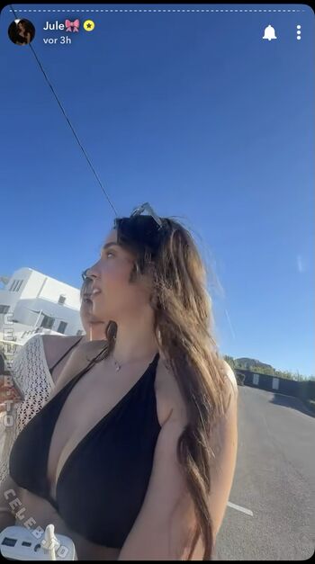 Full leaked Julesboringlife page private photo