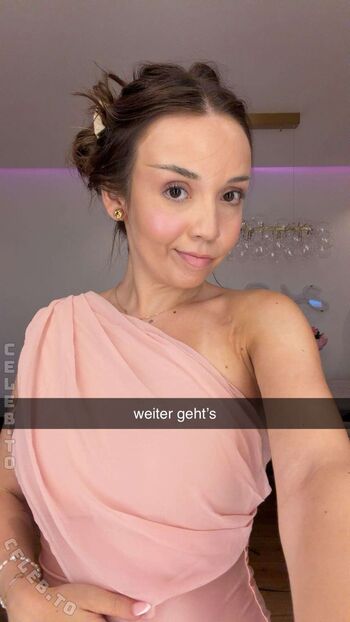 Full leaked Julesboringlife private photo