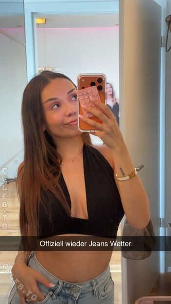 Full leaked Julesboringlife private photo
