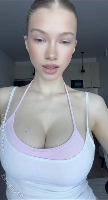 Full leaked Juli stellare private photo