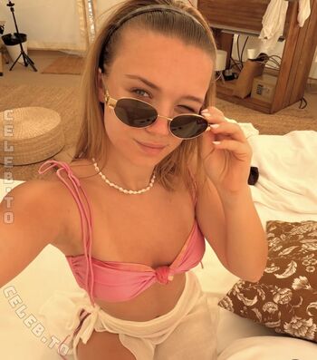 Full leaked Julia beautx page private onlyfans photo