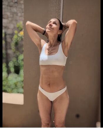 Full leaked Julia bradbury private photo
