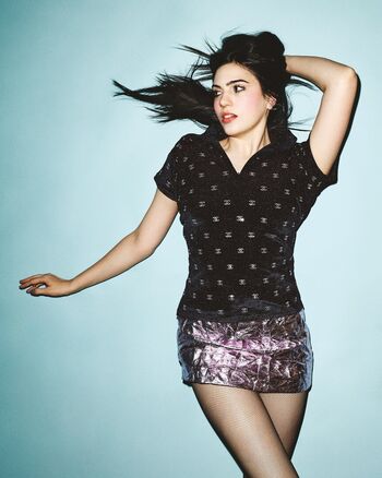 Julia Cumming (Sunflower Bean Singer/Bassist)