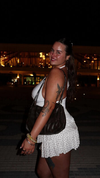 Full leaked Julia d private photo
