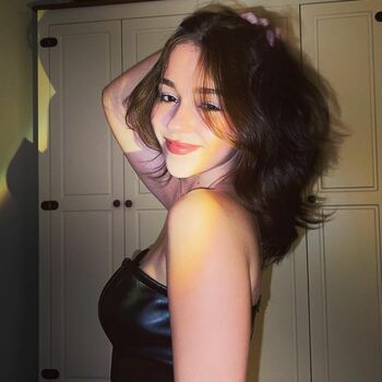 Full leaked Julia gava private photo
