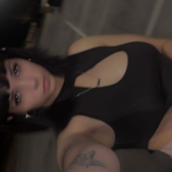 Full leaked Julia graham page private onlyfans photo