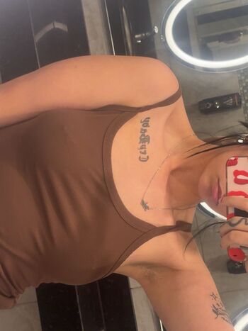 Full leaked Julia graham page private onlyfans photo