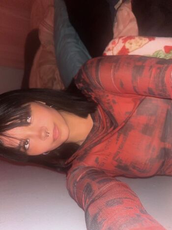 Full leaked Julia graham private onlyfans photo