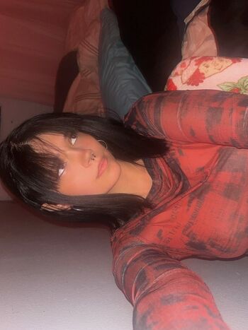 Full leaked Julia graham private onlyfans photo