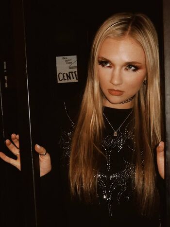 Full leaked Julia hart private onlyfans photo