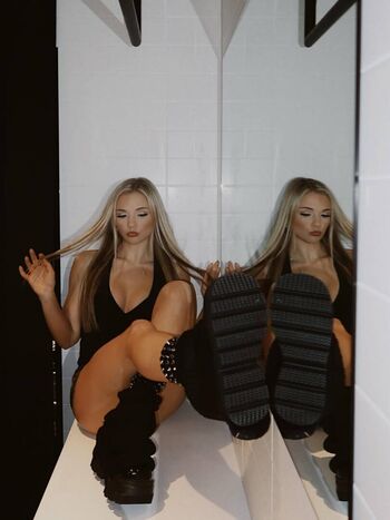 Full leaked Julia hart private onlyfans photo