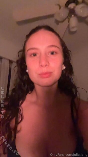 Full leaked Julia lang private photo