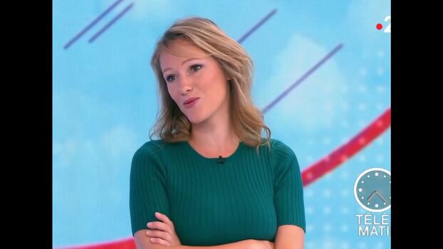 Full leaked Julia livage private photo