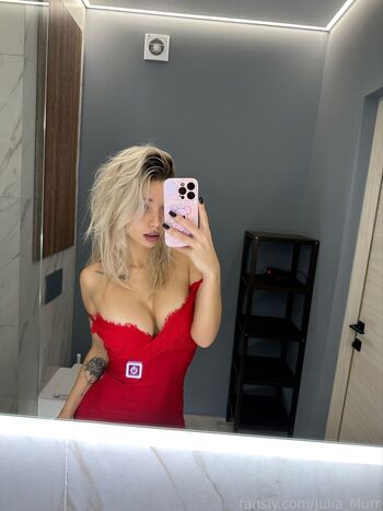 Julia_Meow