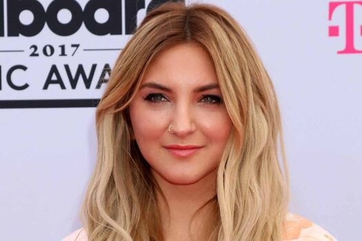 Full leaked Julia michaels private photo