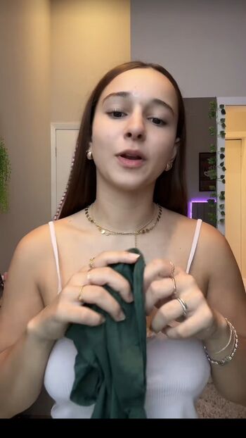 Full leaked Julia petroni private photo
