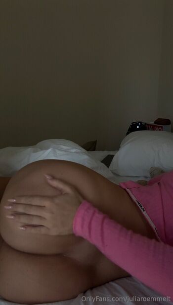 Full leaked Julia rommelt  page private onlyfans photo