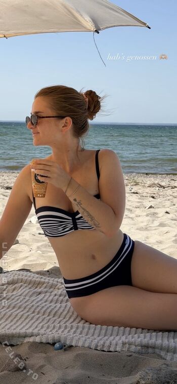Full leaked Julia schulze private photo