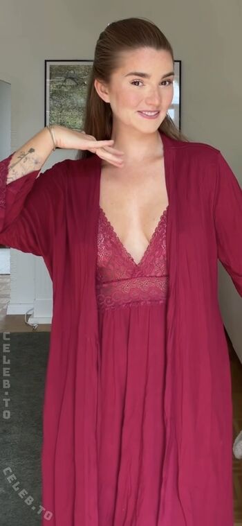 Full leaked Julia schulze private photo